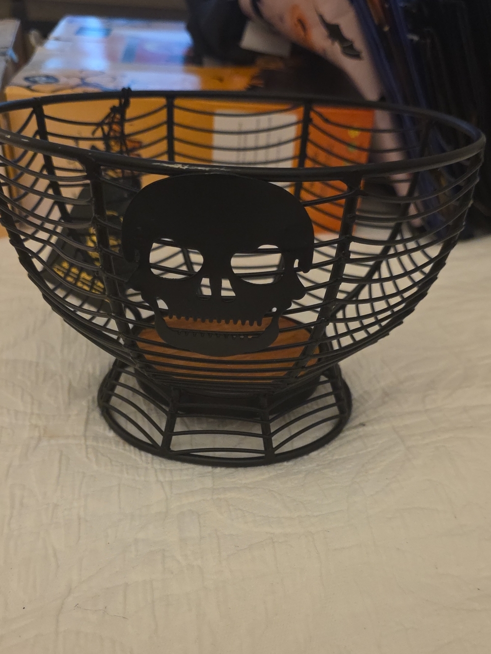 Black Metal Skull Wire Basket